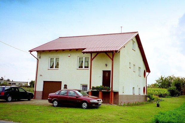 Wohnhaus mit Garage in Zduny Krotoszyn Polen