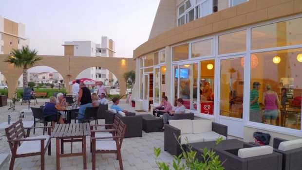 Ferienwohnungen auf Zypern im Caesar Resort