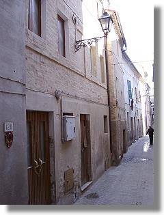 Wohnhaus zur Sanierung Stadthaus in Italien