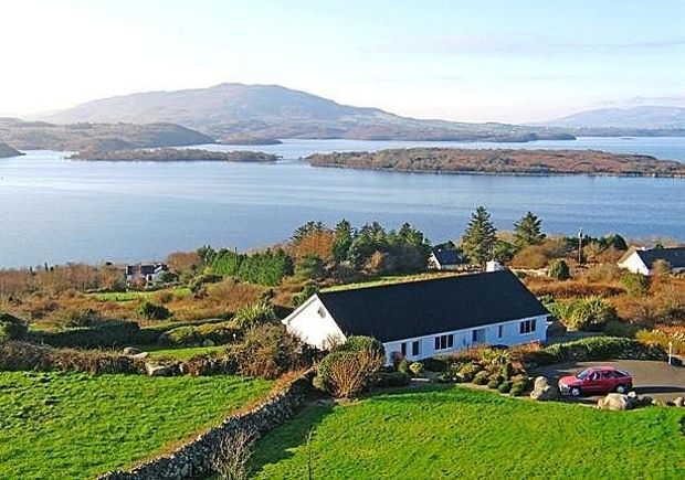 Wohnhaus bei Ballina und Castlebar in Tavanaghmore von Irland