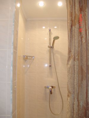 Duschbad im Wohnhaus