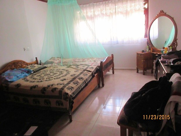 Zimmer vom Ferienhaus in Isivara Akmeemana