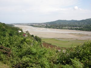 Chirokhi River in Georgien unweit vom Grundstck