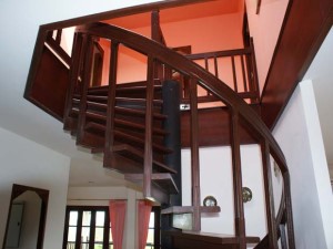 Treppenaufgang in der Villa