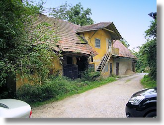 Gehft Bauernhaus bei Maribor Slowenien zum Ausbau