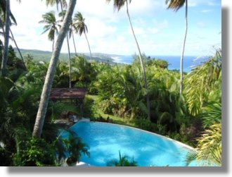 Villa mit Pool und Meerblick auf Barbados Karibik
