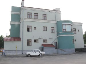Brohaus in Poltava