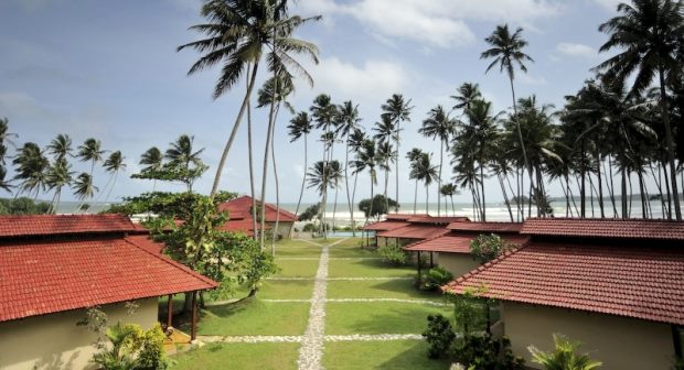 Resort Hotelanlage in Sri Lanka am Meer