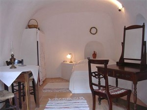 Hotel-Zimmer der Apartmentanlage auf Santorini