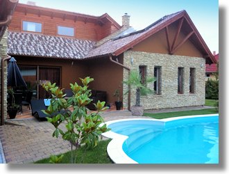 Villa mit Pool in Veresegyhz Ungarn