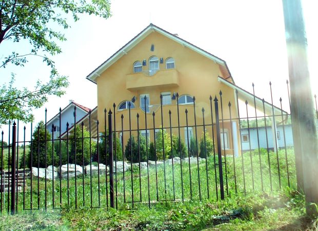 Wohnhaus mit Garage und Gstehaus bei Cluj-Napoca und Gherla