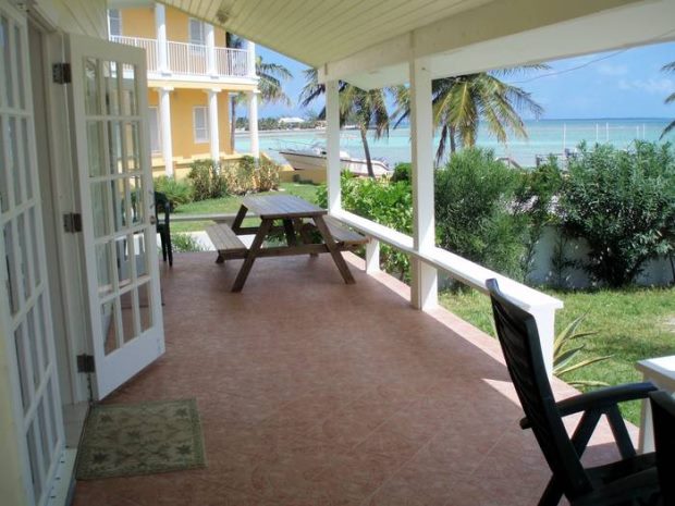 Terrasse der Villa auf New Providence Bahamas