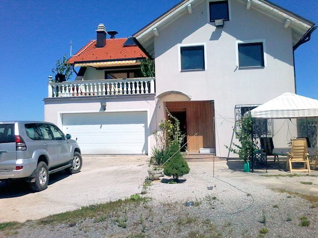 Einfamilienhaus mit groem Grundstck bei Prijedor in Bosnien Herzegowina