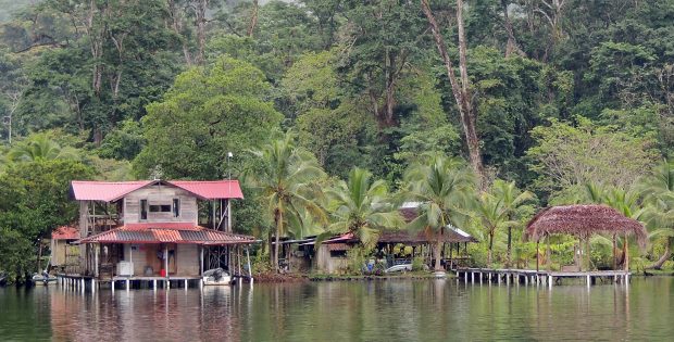 Dschungel - Restaurant bei Bocas del Toro Panama