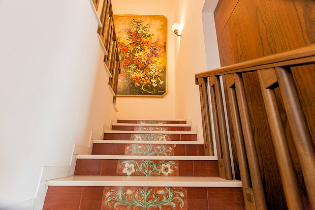 Treppengang der Villa