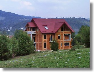 Wohnhaus in Slanic-Moldova Rumnien zum Kaufen