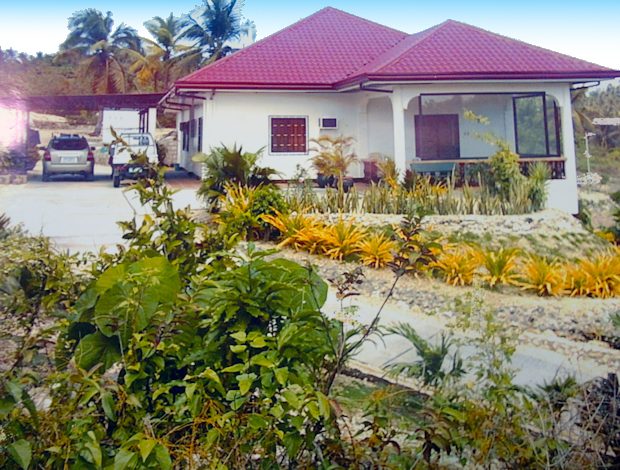 Wohnhaus mit Gstehaus bei Moalboal auf Cebu