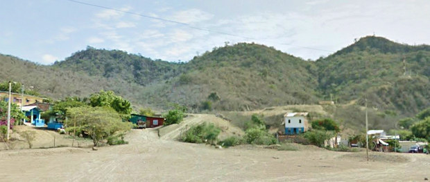 Weg zum Baugrundstck in Puerto Lopez Ecuador