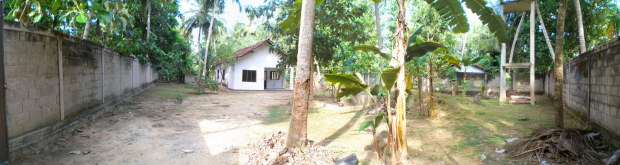 Bauland mit Ausbauhaus in Sri Lanka