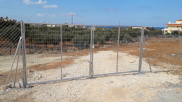 Eingang zum Baugrundstck in Kato Gouves Kreta