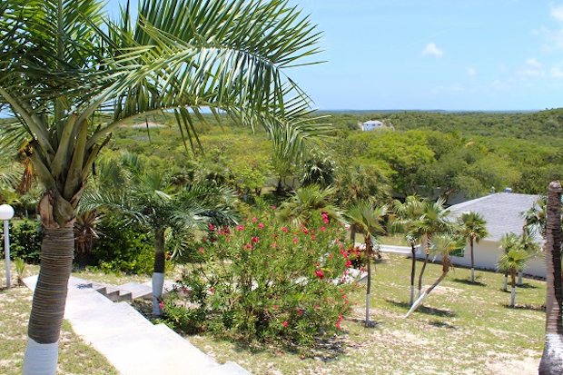 Grundstck in Hanglage auf Long Island Bahamas zum Kaufen