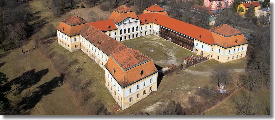 Schloss Herrenhaus in der Slowakei zum Kaufen
