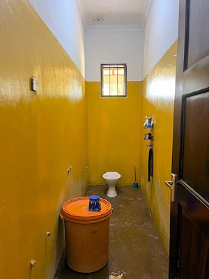 Toilette vom Haus