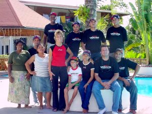 die Crew der Bootswerkstatt in Honduras