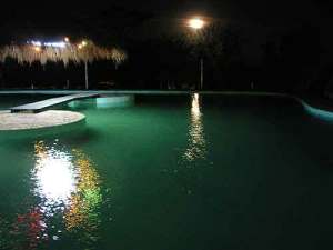 Pool im Resort