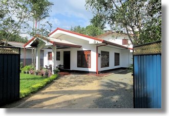 Ferienhaus in Gonamulla Akmeemana Sri Lanka zum Kaufen