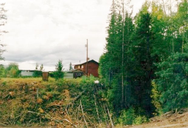 Grundstück mit See und Wohnhaus in Kanada