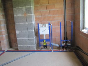 Badinstallation vom Wohnhaus