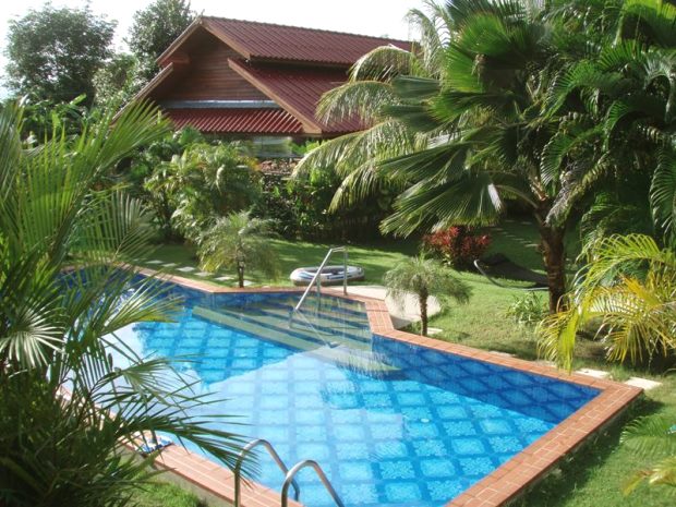 Bungalowanlage in Chalong Phuket mit Pool