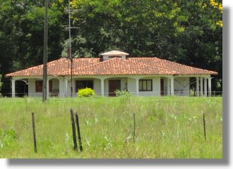 Wohnhaus der Rinderfarm in Paraguay zum Kaufen