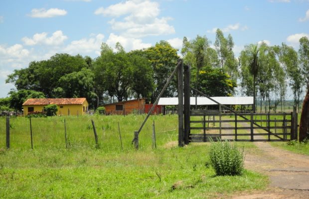 Ranch bei Coronel Oviedo von Paraguay