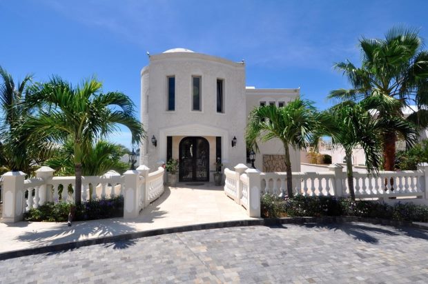 Luxusvilla in Pelican Key von Sint Maarten