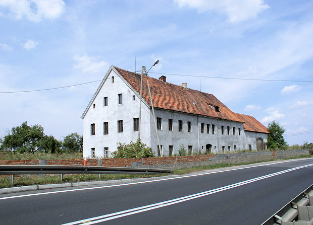 Ausbauhaus bei Legnica Polen zum Kaufen
