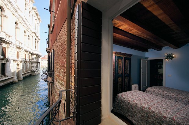 renovierte Eigentumswohnung am Canal Grande Venedig