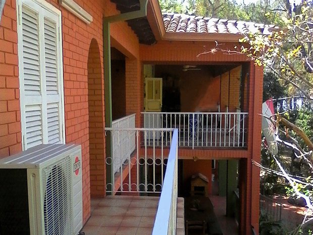 Balkone vom Ferienhaus in Paraguay