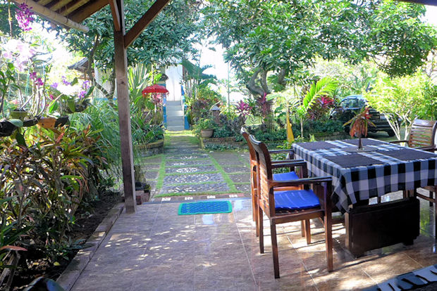 Garten vom Resort auf Bali