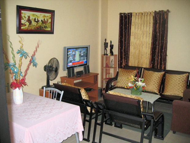 Wohnbereich der Wohnung in Manila