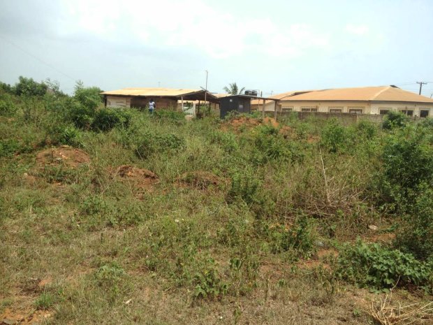 Bauland f�r Ferienhaus Einfamilienhaus in Dawhenya