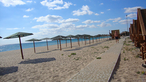 Strand vom Schwarzen Mee der Krim unweit vom Ferienhaus