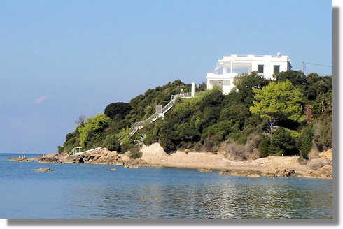 Villa am Meer in Katakolo Pyrgos Griechenland zum Kaufen