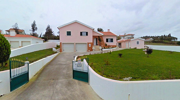 Villa mit Pool und Garten in Pero Moniz Portugal