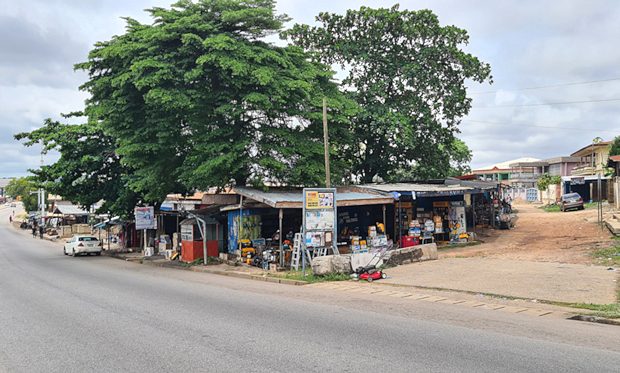 Grundstück zum Bürohaus Wohnhaus Ausbauhaus in Kumasi