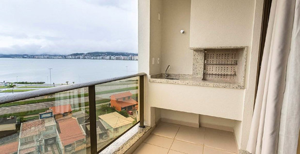 Terrasse einer Eigentumswohnung Terrasse einer Eigentumswohnung