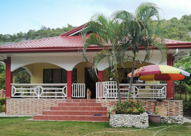 Haus nah dem Meer in Badian der Insel Cebu zum Kaufen