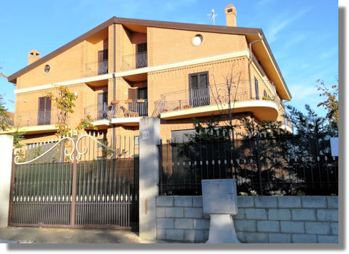 Einfamilienhaus in Castelluccio dei Sauri bei Foggia Ampulien Italien zum Kaufen