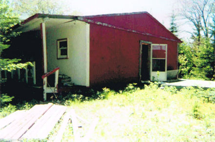 Ausbauhaus Abrisshaus auf dem Grundstck